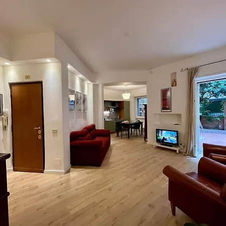 Apartment Con Giardino Tra San Pietro E Stadio Olimpico Rome